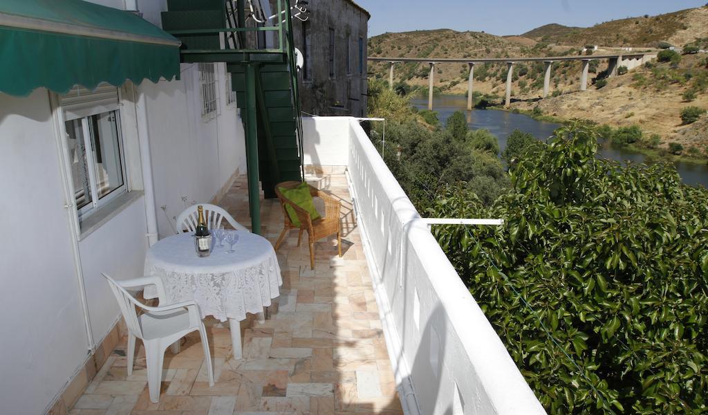 Alojamentos Oasis Mértola Oda fotoğraf